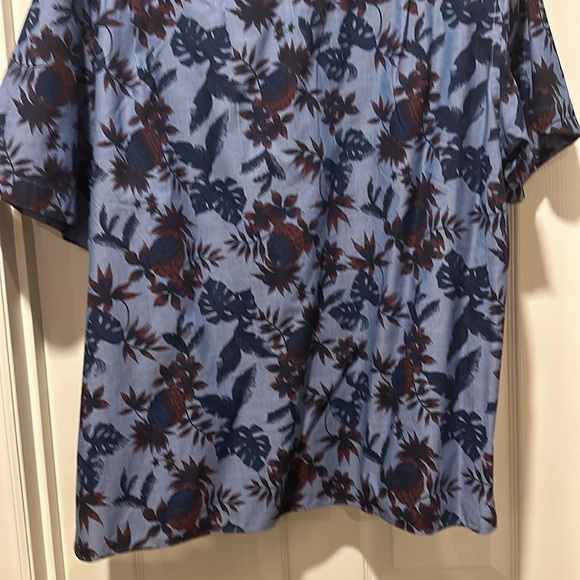 Van Heusen Short Sleeve Button Up 3XL - Picture 6 of 6